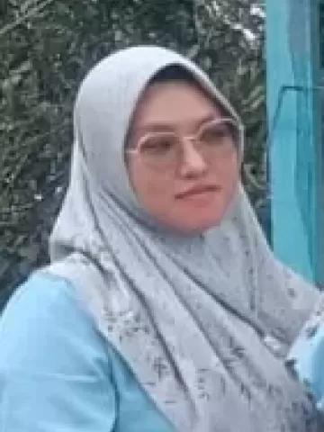 Siti Nur Qomariyatul Fitri